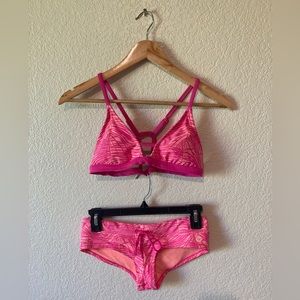 Neon pink & orange Roxy bikini size XS